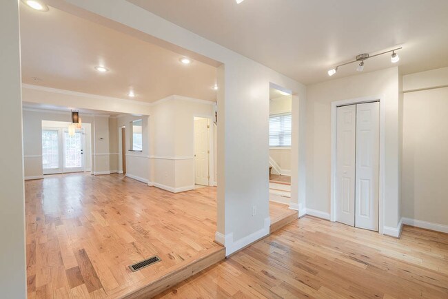 Building Photo - 3722 26th St NE