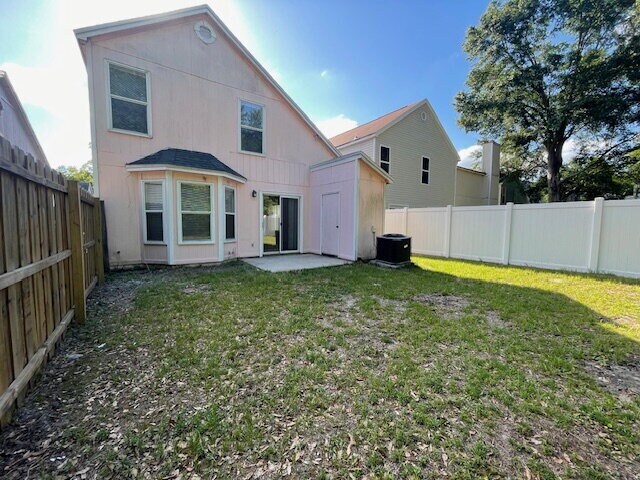 Foto del edificio - Updated 3BR/2BA Home with Fenced Backyard in Dunn Ave / Highlands Area