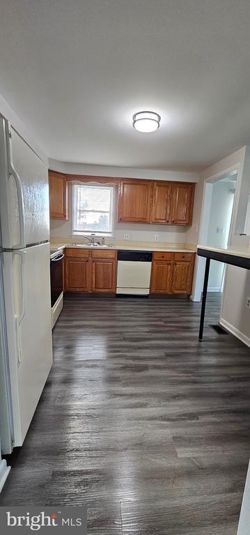 Foto del edificio - 6764 Real Princess Ln