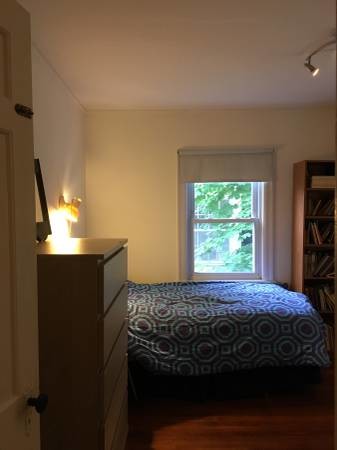 Building Photo - 220 Mason Terrace