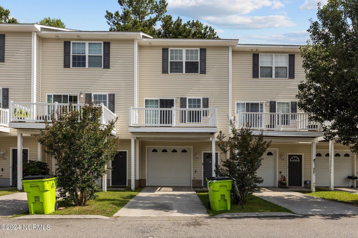 Foto principal - 120 Heather Glenn Cir