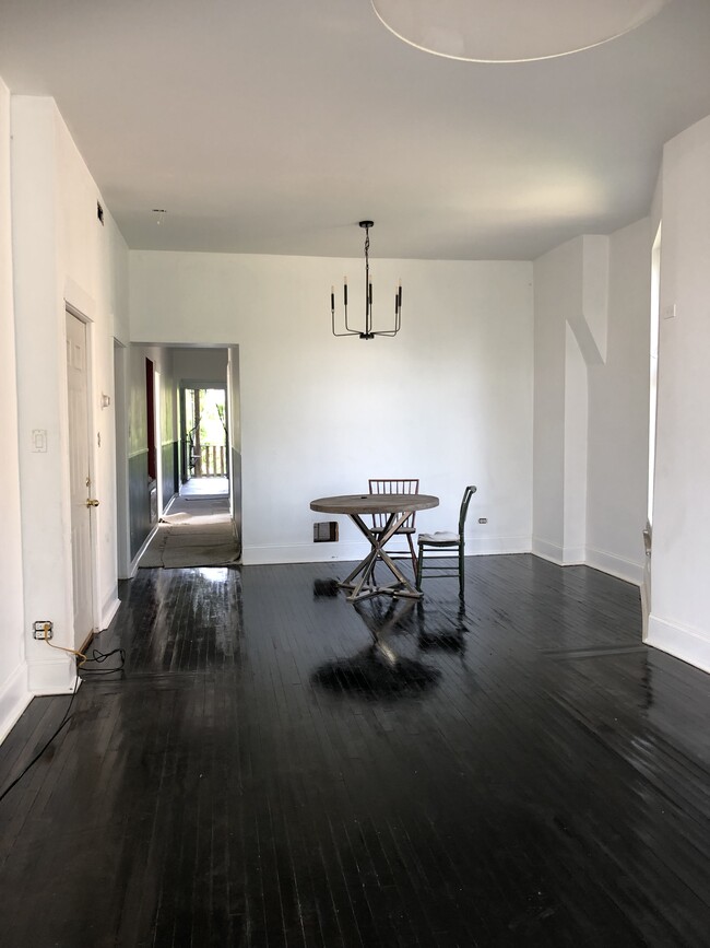 Foto del edificio - 2952 W Fulton St