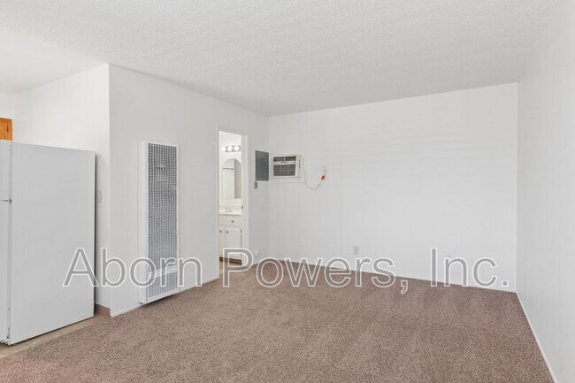 Foto del edificio - 1255-1275 Williams Way