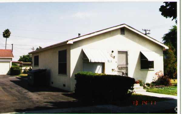 Building Photo - 17700-17726 Jersey Ave