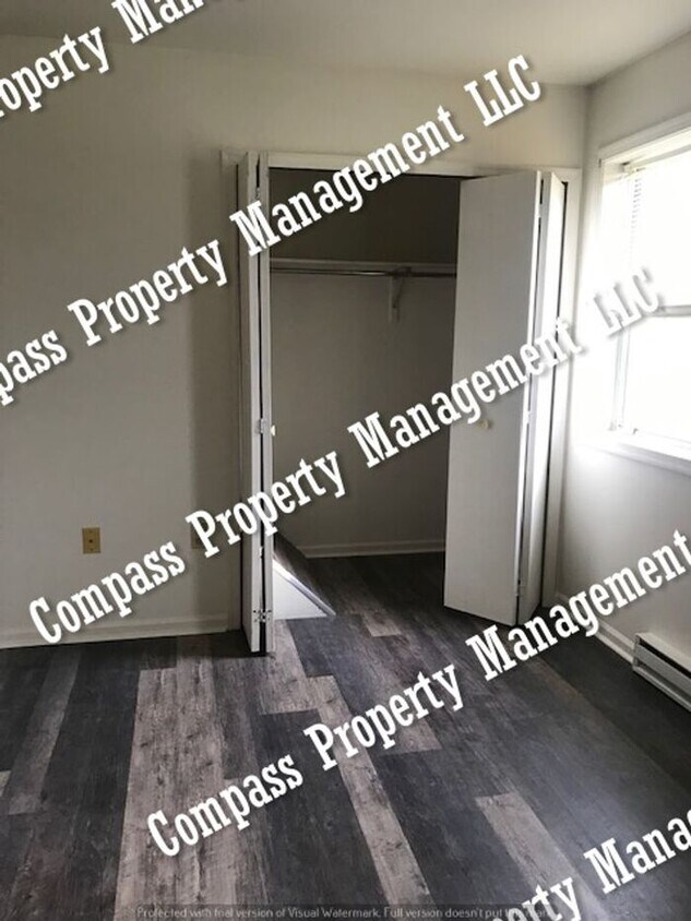 1025 2 Bed, 1 Bath Townhouse Leola House Rental in Leola, PA