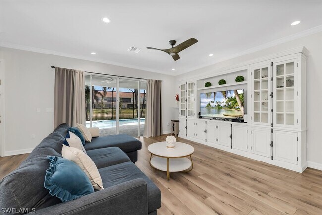 Foto del edificio - 6619 Marbella Dr