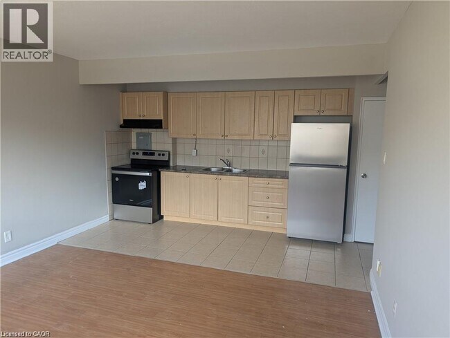 Building Photo - 468 N OTTAWA Street N Unit# 333 C