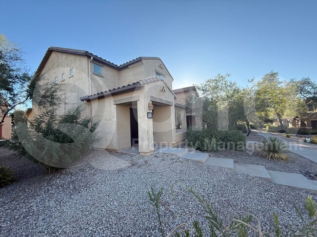 Building Photo - 10597 E Pleasant Pasture Dr