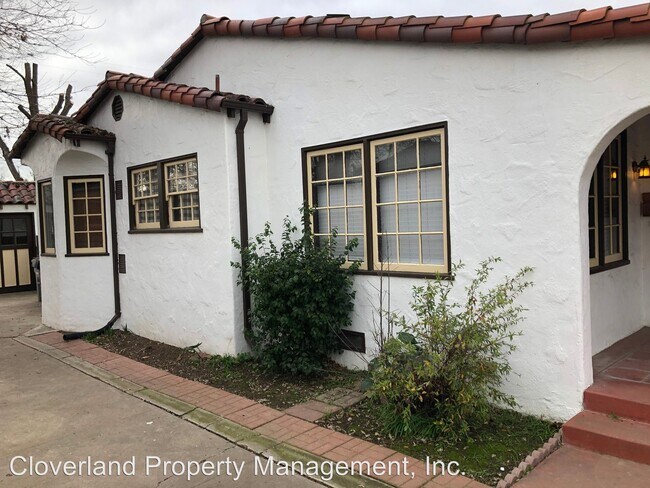 Building Photo - 3 br, 2 bath House - 523 Washington Ave