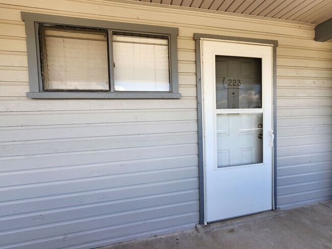 Foto del edificio - 580 Pleasure Island Blvd