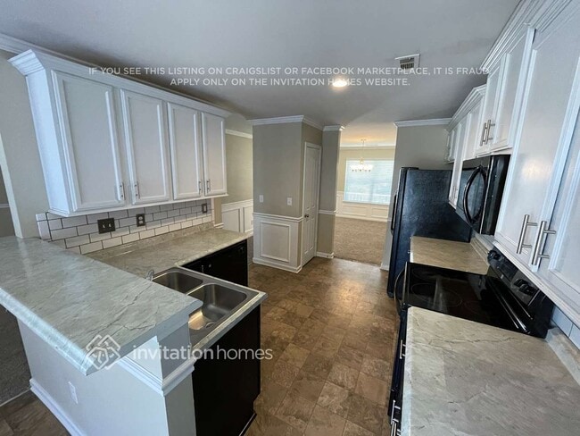 Foto del edificio - 4712 McClure Rd