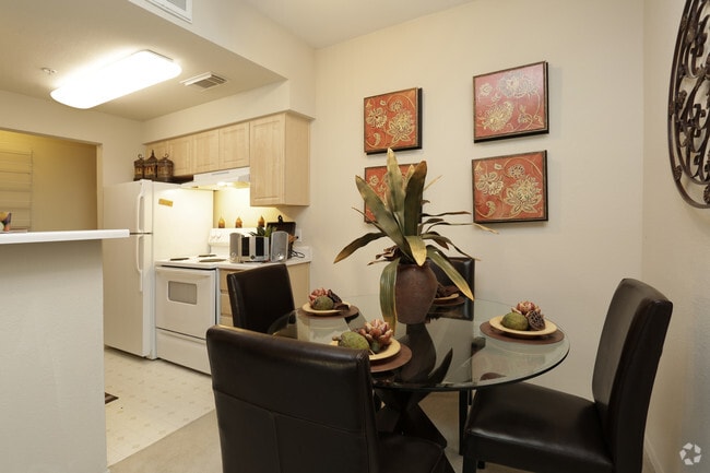 Interior Photo - Retreat at Speedway