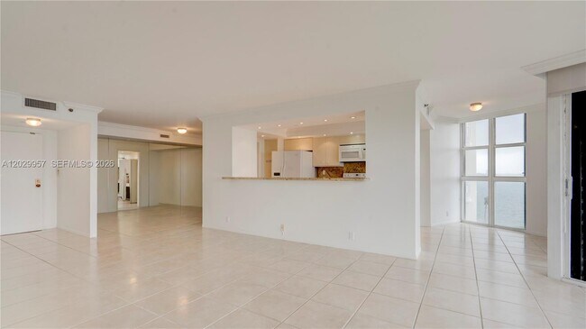 Foto del edificio - 4000 Towerside Terrace