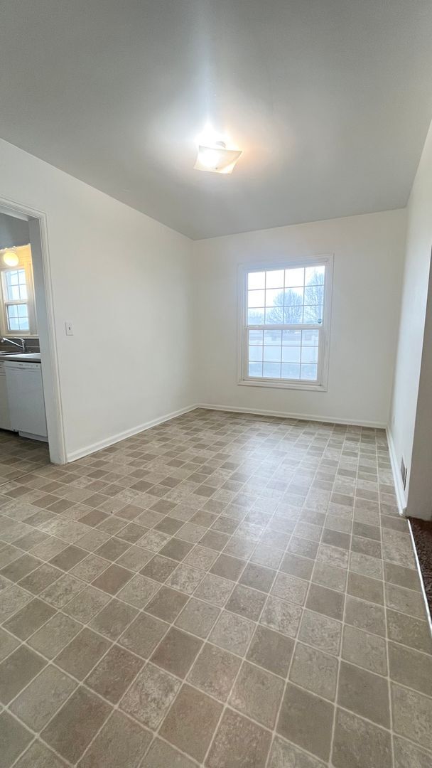 Foto del edificio - 3 Bedroom/2 Bathroom Home in West Jordan