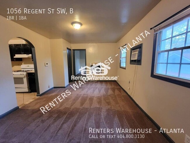 Building Photo - 1056 Regent St SW