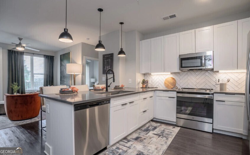 Foto principal - 2801 Windy Ridge Pkwy SE