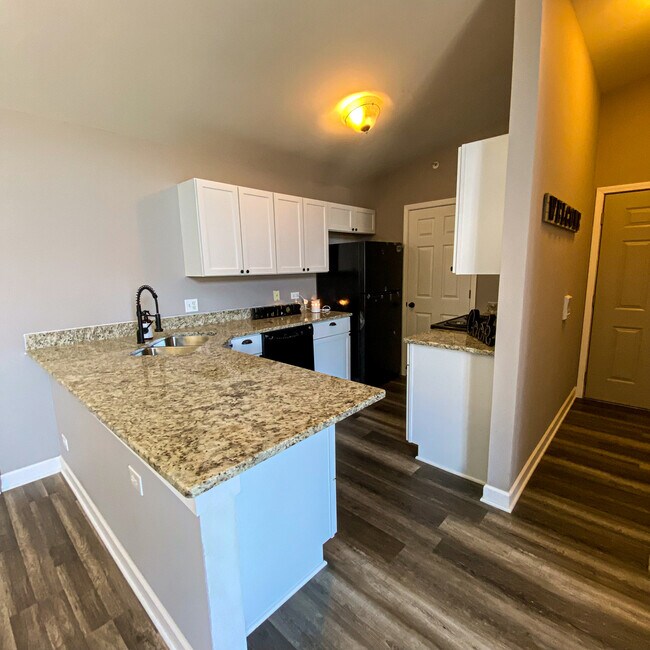 Building Photo - 1545 Crystal Rock Ct