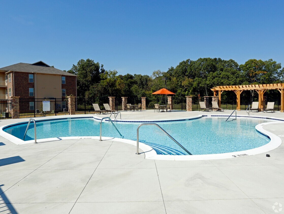 The Villages of Campbell Oaks Apartments in Jackson, TN