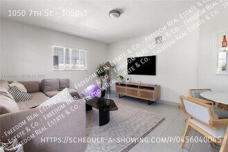 Building Photo - 1050 7th St