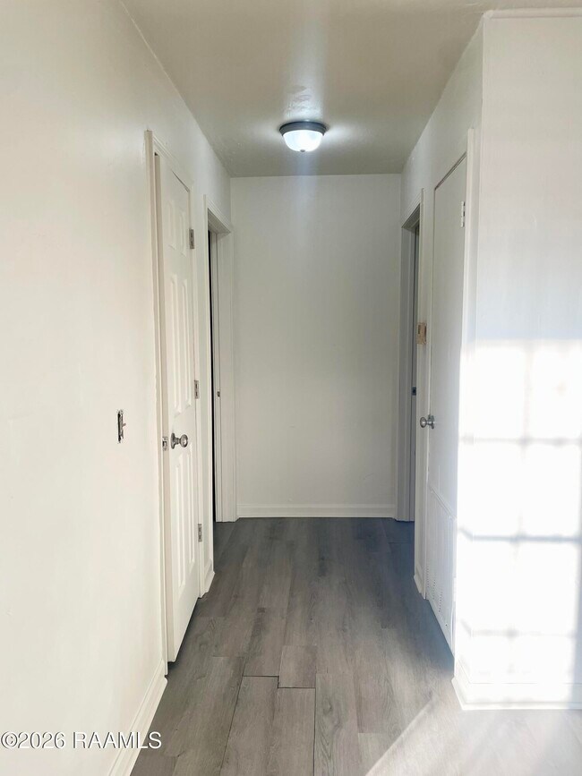 Foto del edificio - 391 W Railroad Ave