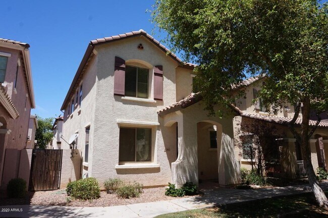 Foto del edificio - 3815 E Santa Fe Ln