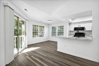 Building Photo - The Residence at Turnberry