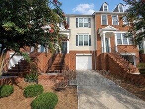 Building Photo - 1006 Whittington Way