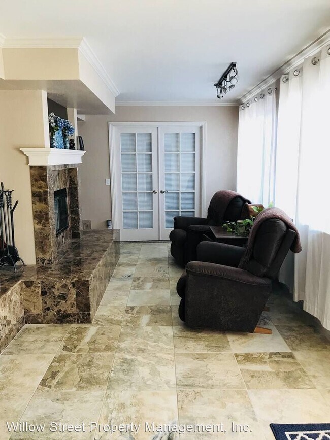 Building Photo - 4 br, 3 bath House - 57870 Juarez Dr