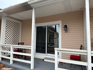 Building Photo - 454 Winnacunnet Rd
