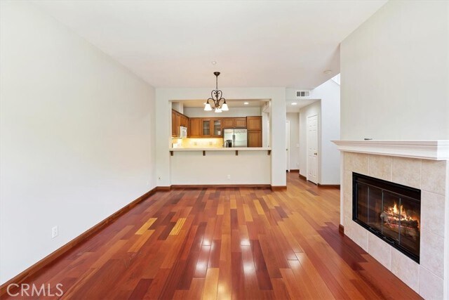 Foto del edificio - 15 Wildflower Pl