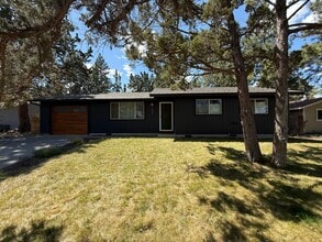 Building Photo - 903 SE Morton Ct