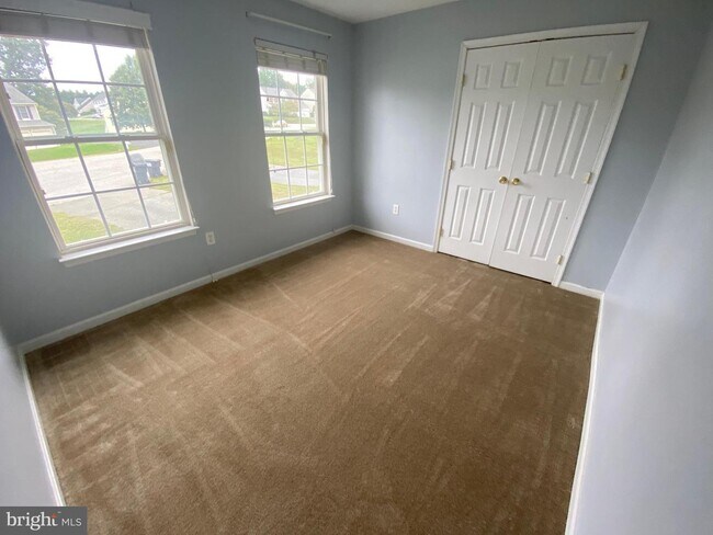 Building Photo - 10104 Terrace Ct