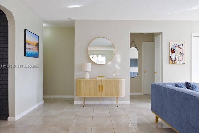 Foto del edificio - 609 S Crescent Dr