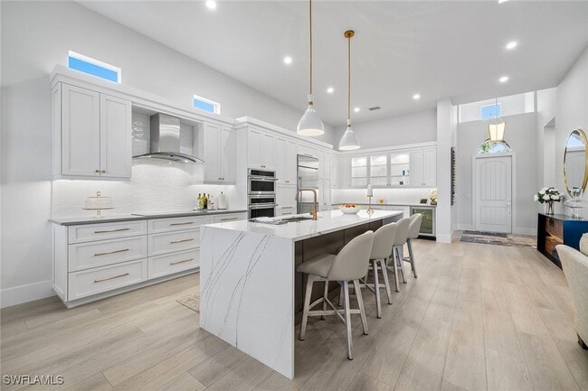 Building Photo - 6597 Caldecott Dr