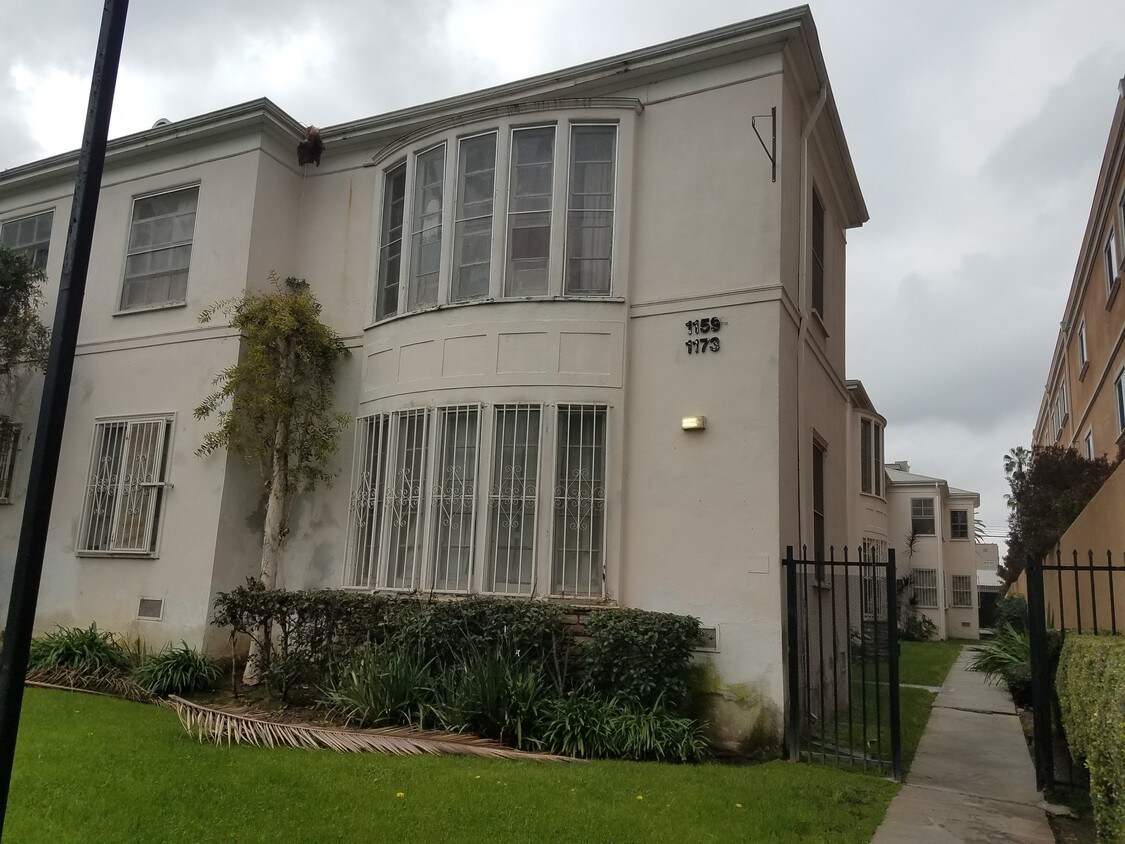Foto del edificio - 1159 S Westmoreland Ave