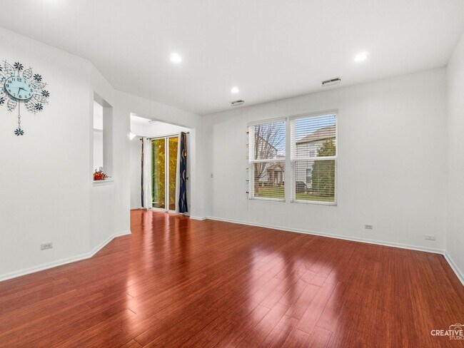 Foto del edificio - 3166 Bromley Ln