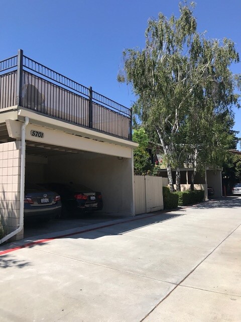 Entrance - 5701 Almaden Rd