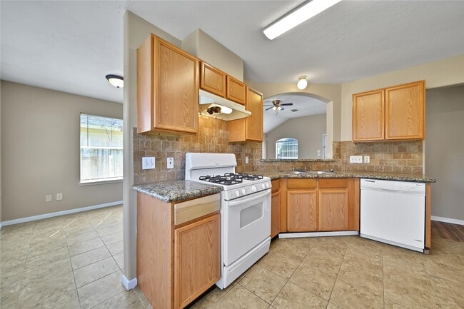 Building Photo - 18814 Bonners Park Cir