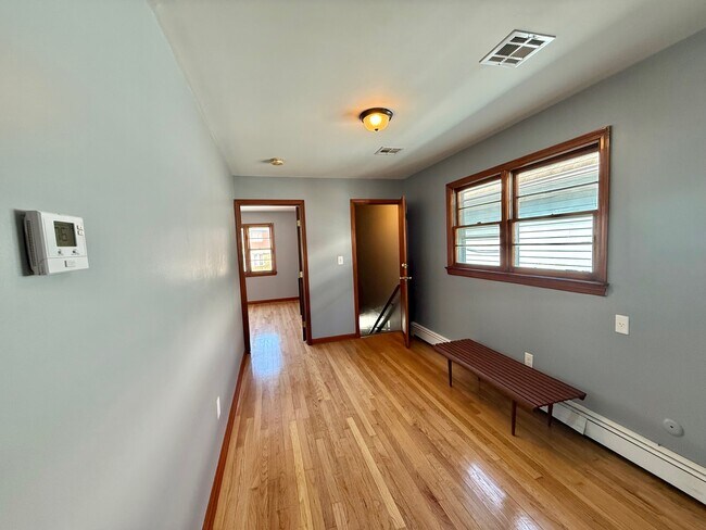 Foto del edificio - 749 Cleveland Ave