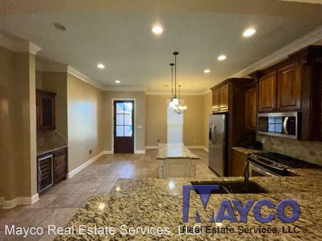 Foto del edificio - 3 br, 2 bath House - 5325 Barberry Ln.