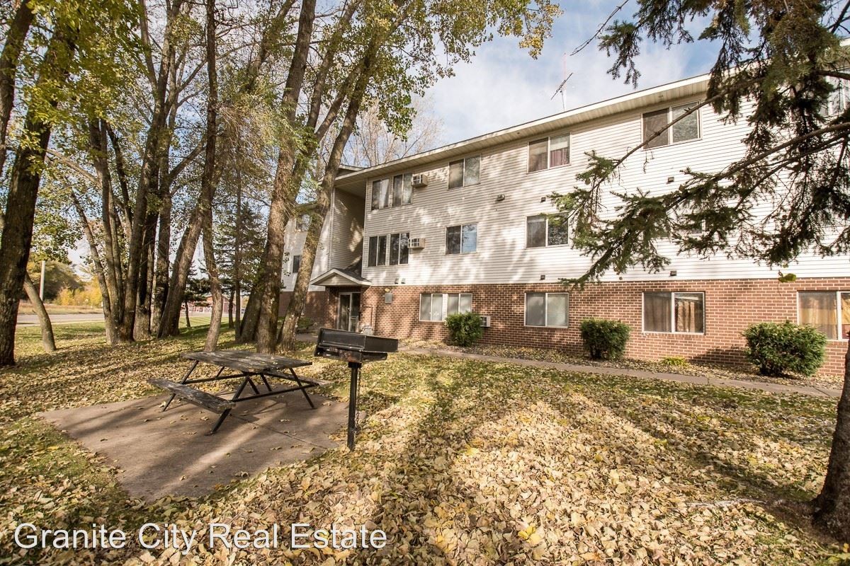 Foto del edificio - 1002 7th St SE
