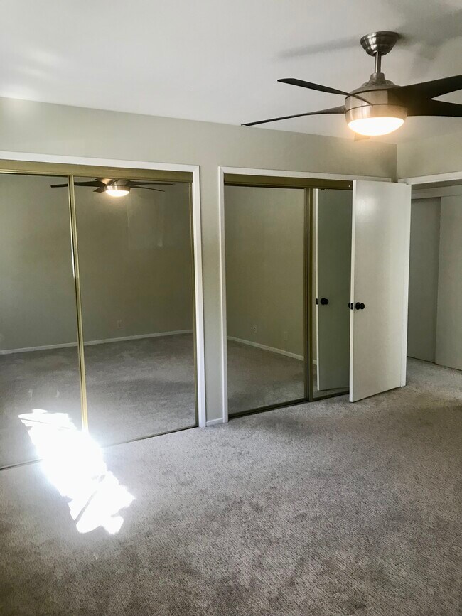 Double closet in the primary bedroom! - 565 Matadero Ave