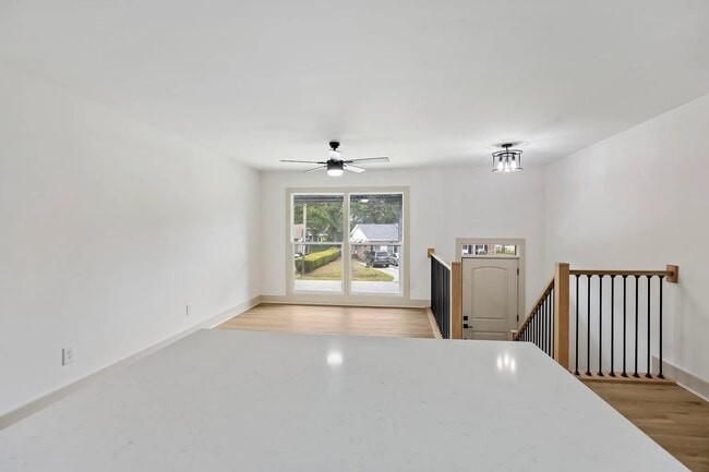 Building Photo - 1411 Westway Dr