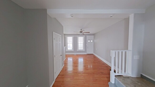 Foto del edificio - 2255 N Cleveland St