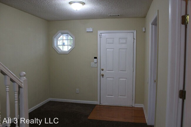 Foto del edificio - 4 br, 3 bath House - 6332 Hickory Lane Circle