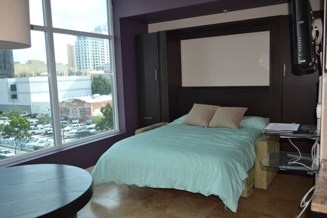 Foto del edificio - Stylish Studio Loft in Sapphire Tower – Do...