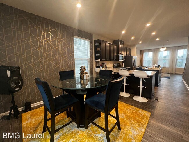 Building Photo - 3 br, 3.5 bath House - 7048 Cedar Ave