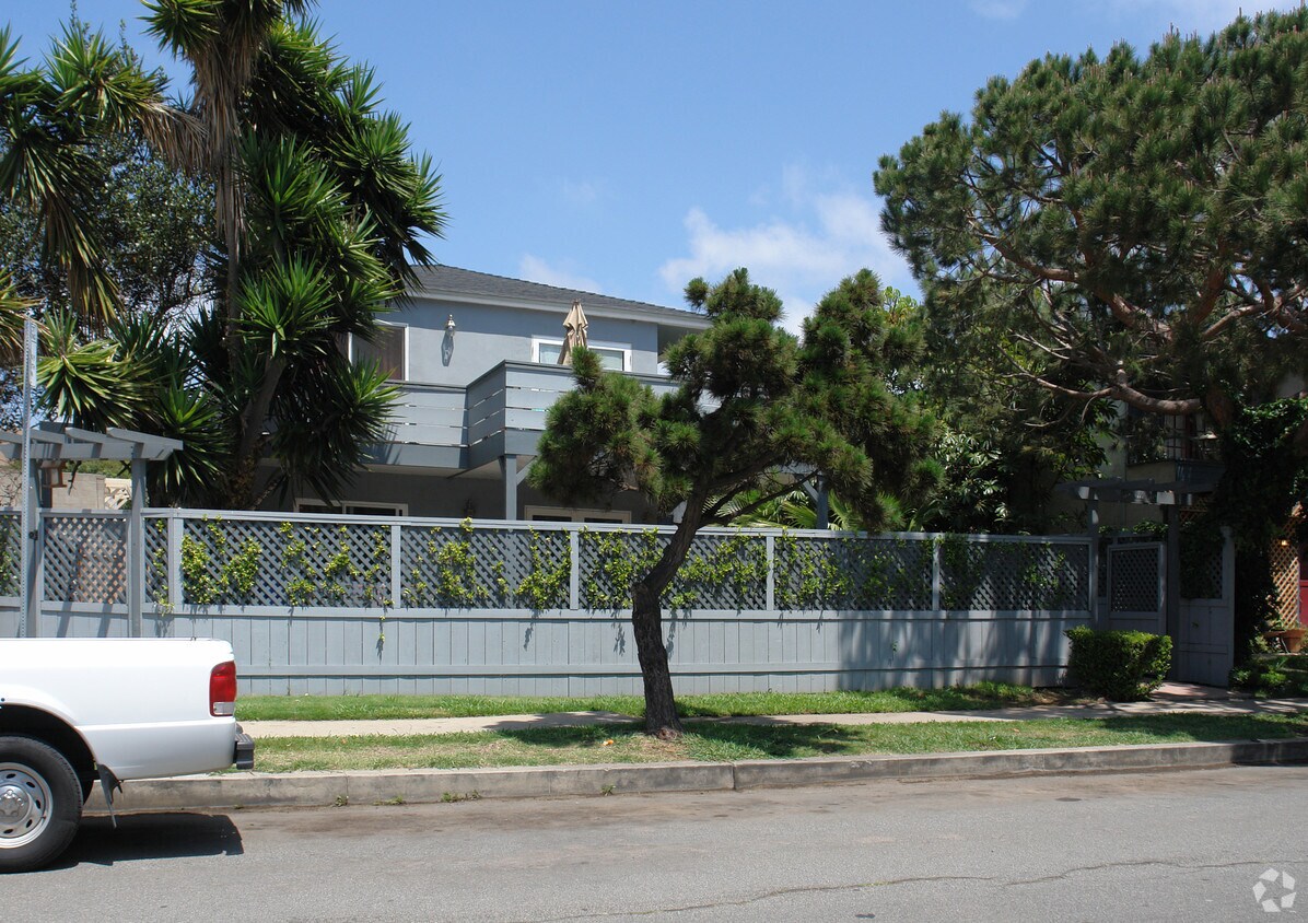 Foto del edificio - 1018-1024 Emerald St