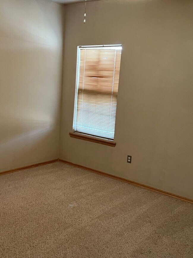 Foto del edificio - 101 E St