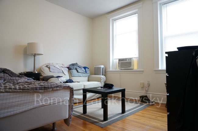 Photo - 110 Warren St Apartment